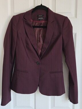 RW&CO Burgundy Blazer In Size 00